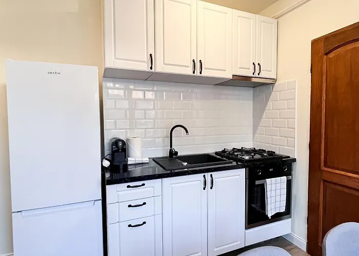 La Teatru - 2bd Near Theatre And Old Town Apartment