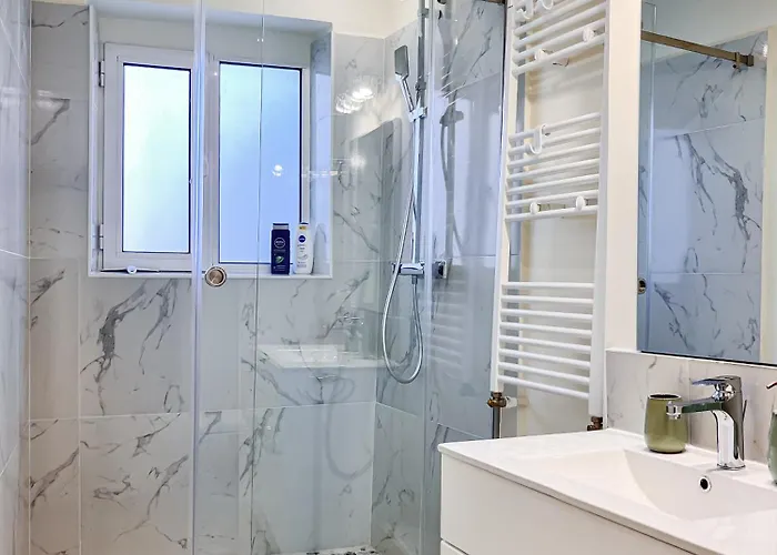 Apartment La Teatru - 2bd Near Theatre And Old Town