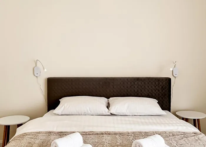 La Teatru - 2bd Near Theatre And Old Town * Brasov